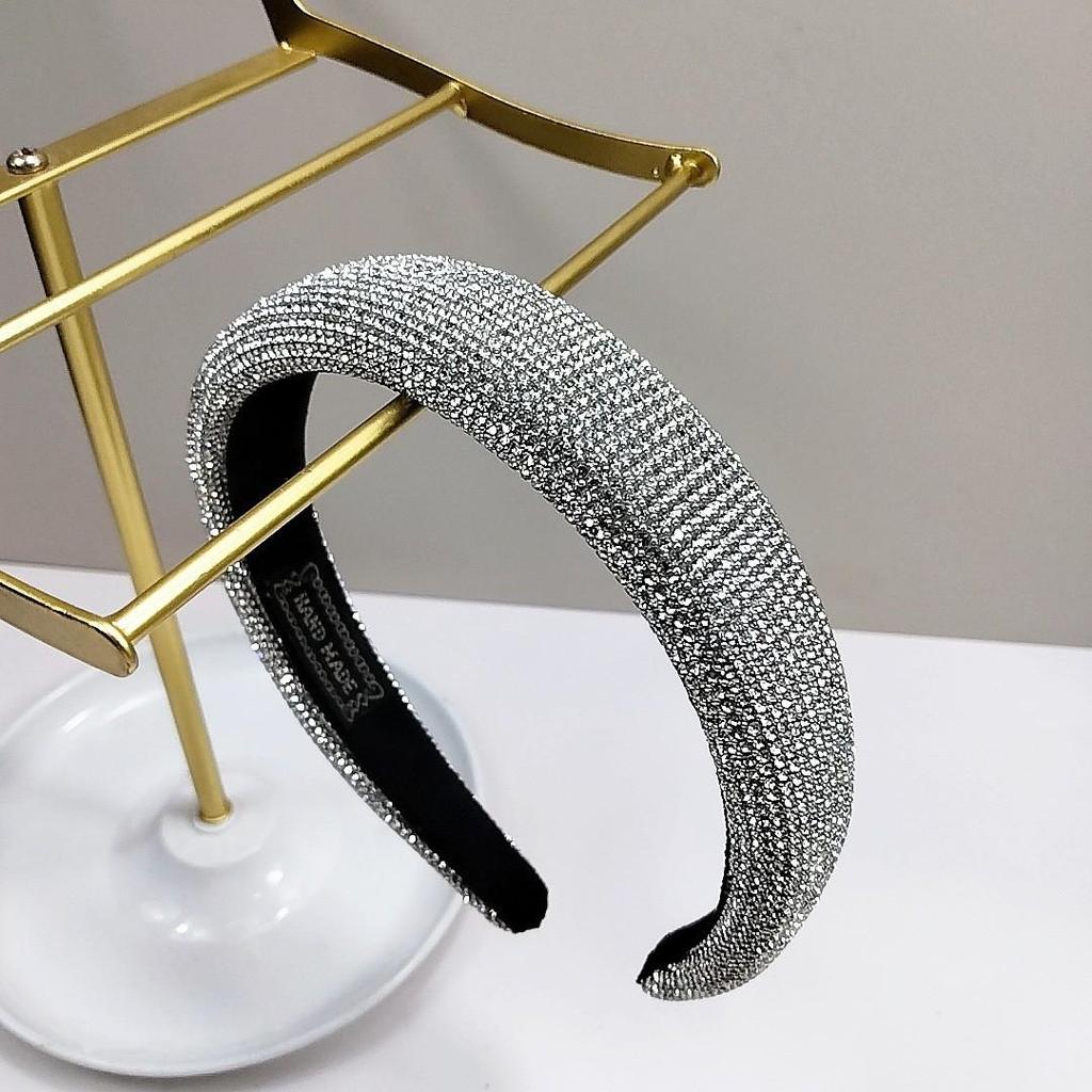 Chaebol Heiress Diamond Suede Headband: Trendy, Retro Luxury Style