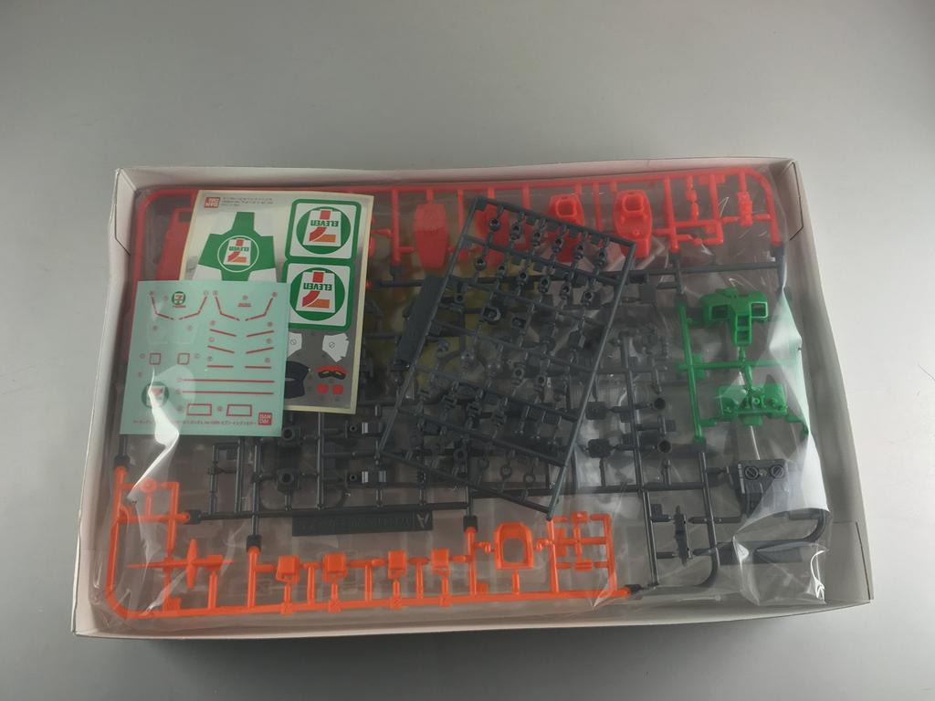 Bandai HG RX-78-2 Gundam Ver. G30th 1/144 Seven-Eleven Original Color Ver. 1.5