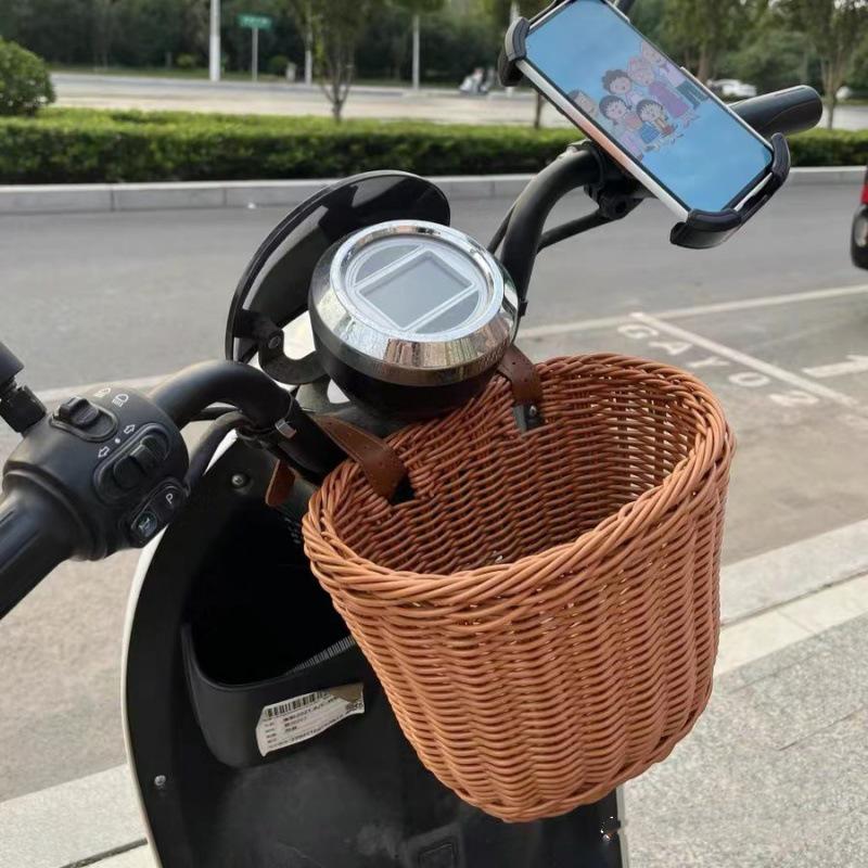 Hand-Woven Rattan-Style Detachable Bicycle Storage Basket for Children's Scooters - Small, Lidless