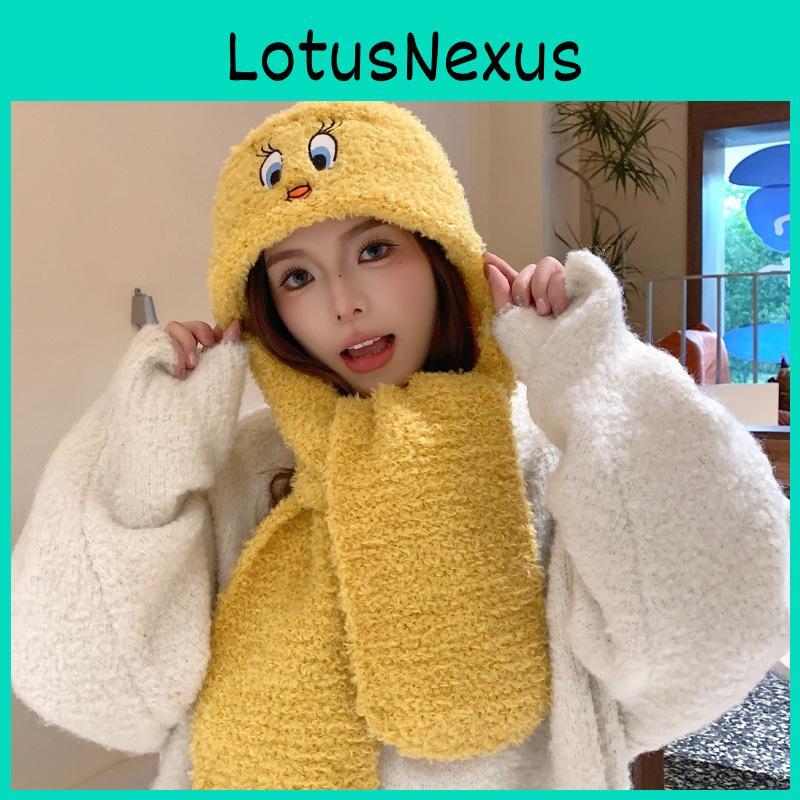 Plush Duck Beanie Cap With Neck Warmer For Cold Weather Use