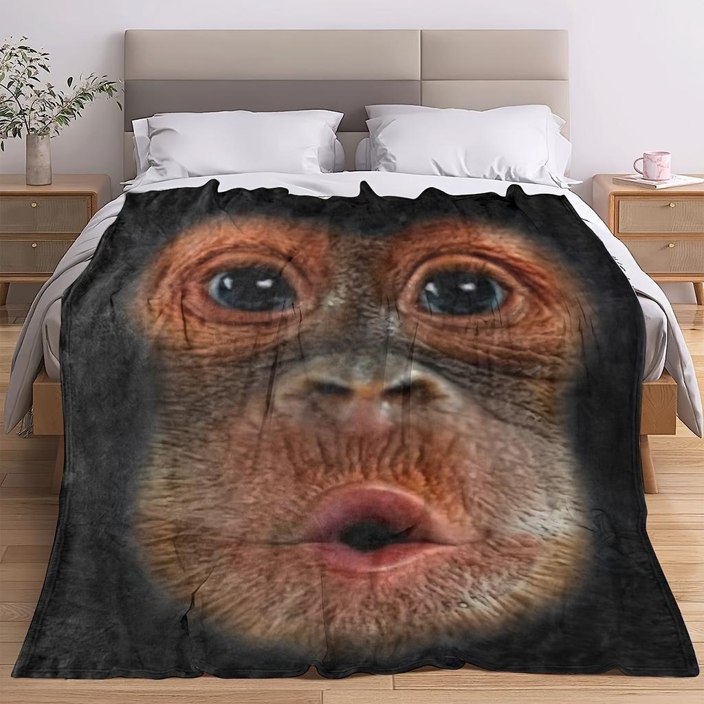 Adorable Monkey Face Ultra-Soft Cozy Blanket - Perfect for Winter Warmth, Ideal Gift for Animal and Art Enthusiasts