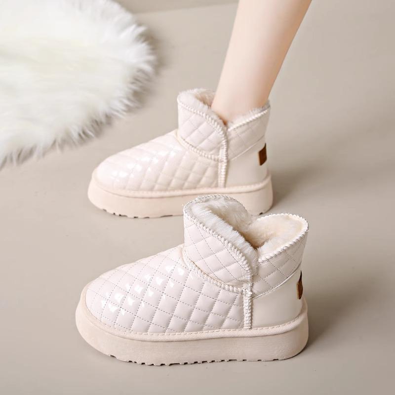 Thick-soled Snow Boots Women's Fur Integrated 2025 New Winter Cotton Boots Piled and Thickened Waterproof and Non-slip Outer Cotton Shoes