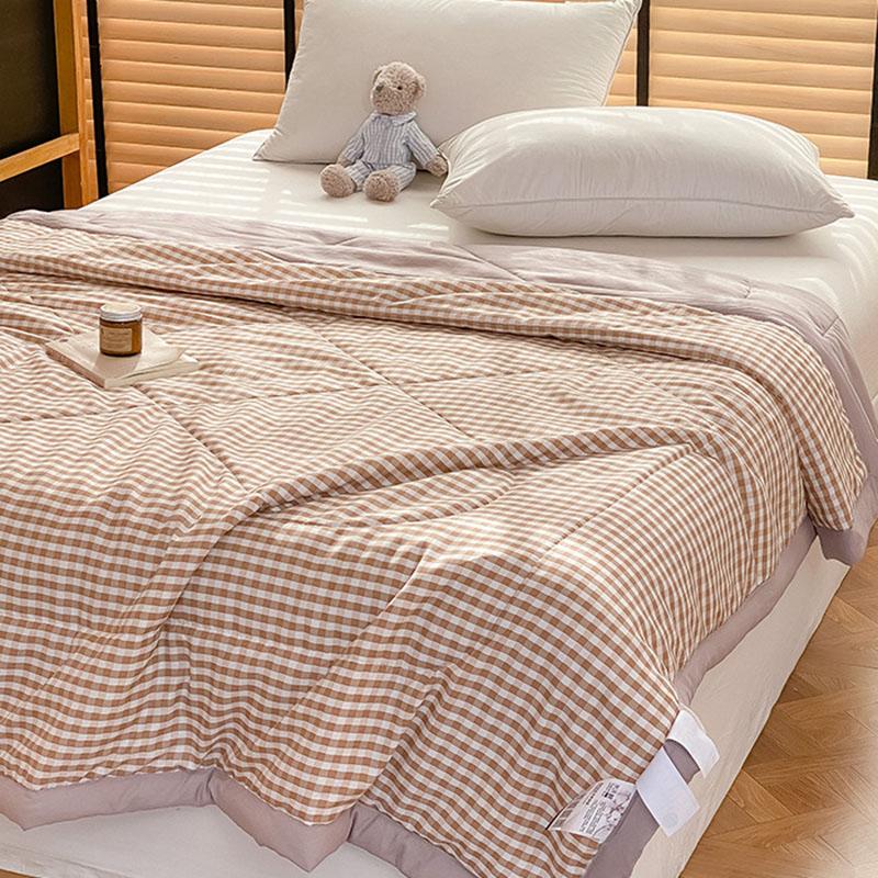Japanese Plaid Printed Summer Thin Quilt Simple Breathable Air Conditioning Blanket for Office Soft Home Decoration for Bedroom