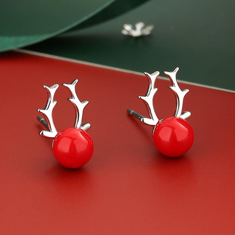 Christmas Series Elk Snowflakes and Deer Antlers Fresh Red Sweet Temperament Earrings