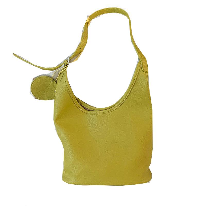 Korean Version of Casual Large-capacity Women's Armpit Bag Women's 2025 New Simple Bucket Bag Solid Color Soft Shoulder Bag