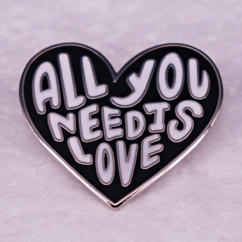 

Metal Badge Heart-Shaped Music Pin All You Need Is Love English Brooch One Size чорний