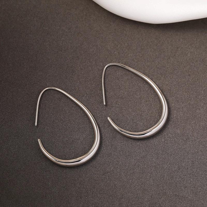 

New design sense simple temperament oval water drop earrings women, exaggerated Internet celebrity fashion high sense earrings earrings срібний
