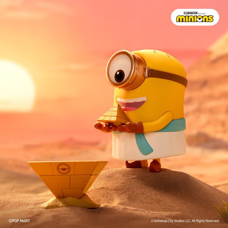 POP MART Minions Bello World Series Figures Blind Box