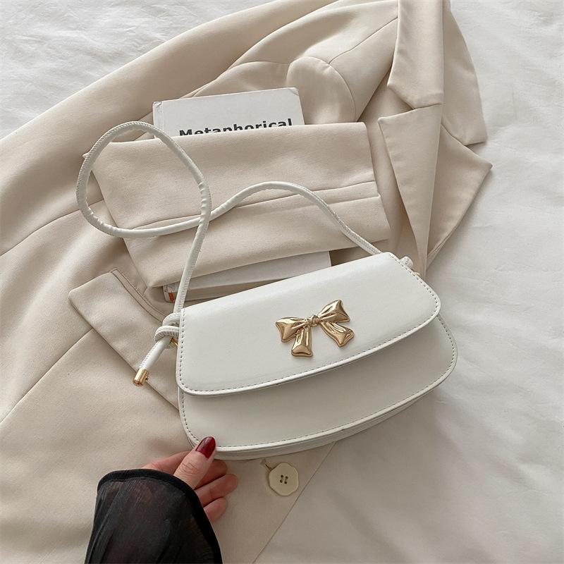 Beautiful Trend Casual Messenger Bag 2025 New Simple Casual Small Square Bag Fashionable Shoulder Bag