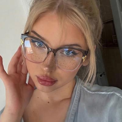 New Anti Blue Light Glasses Frame for Women's European and American Instagram Fashion Dopamine Colored Glasses Street Photograph