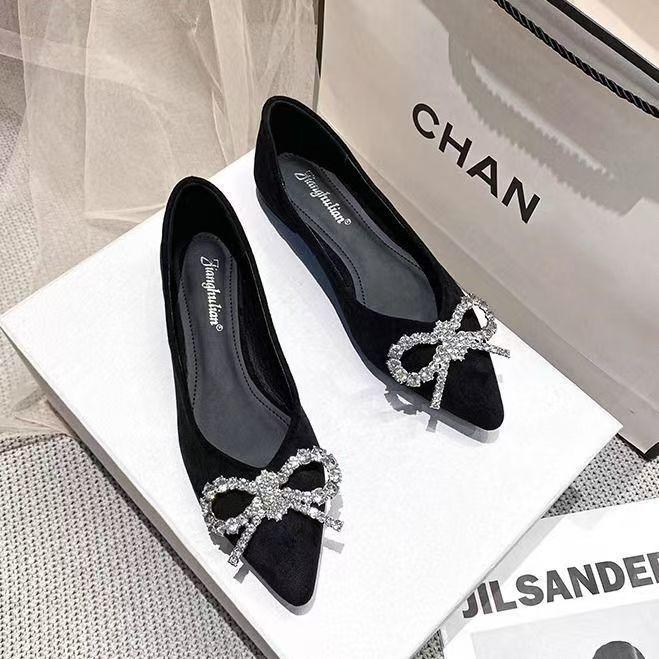 

Осень новые французские повседневные милые туфли-лодочки с бантом и стразами, с острым носком, на шпильке, на плоском каблуке 43 чёрный