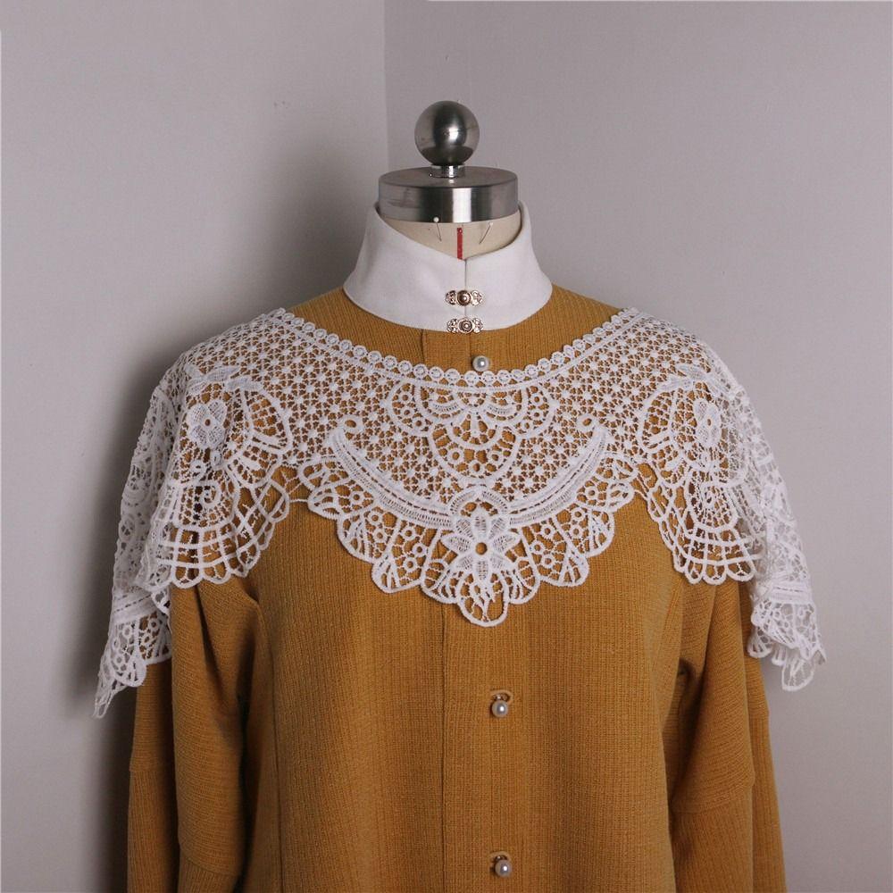 

Hollow Out Lace Fake Neckline Collar Mini Cape Detachable Doll Collar Ladies no.8