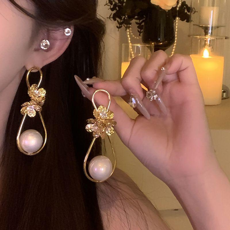 Silver Needle Zircon Pearl Tassel Earrings - Elegant Retro Design for Women