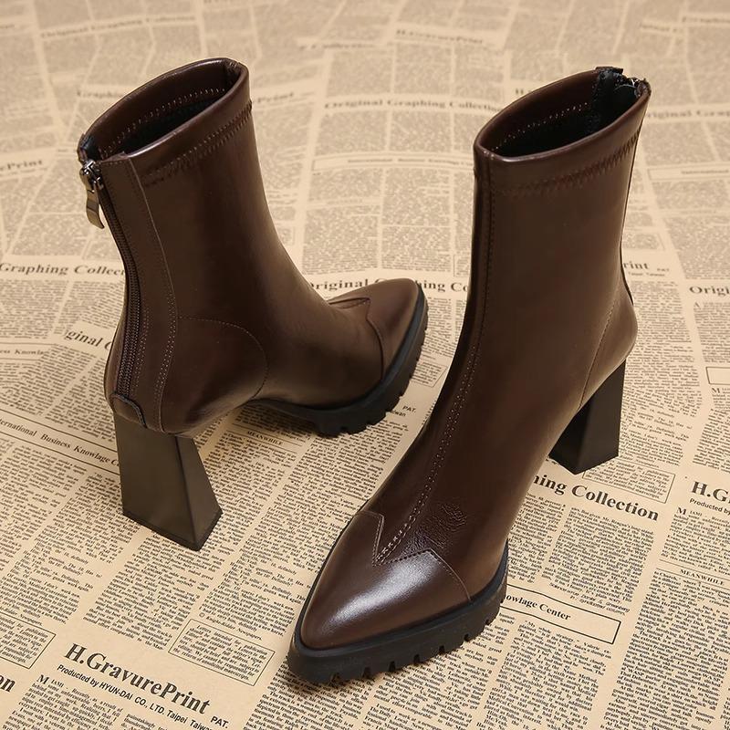 

Остроносые короткие ботинки женские 2025 осень и зима популярные новые толстый каблук высокий каблук маленькие французские тонкие ботинки эластичные ботинки Мартин 40