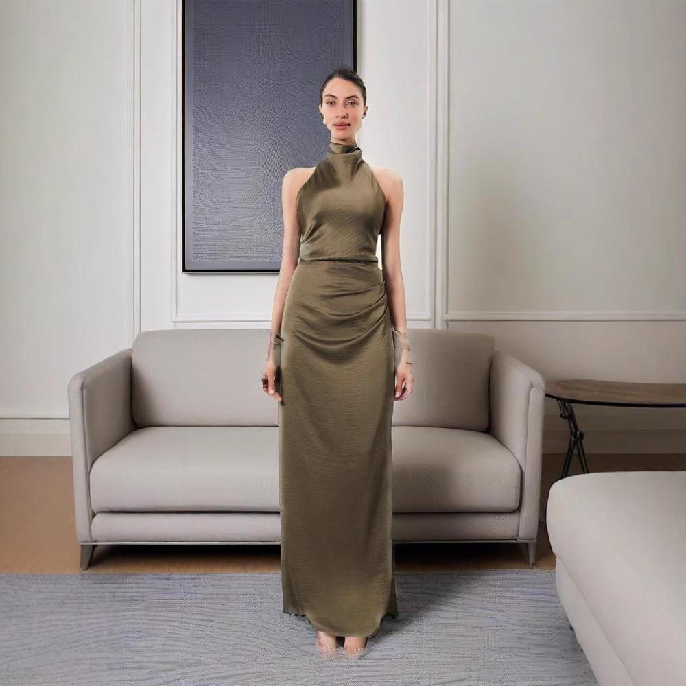 Elegant 2025 Women's Sexy Sleeveless Slit Dress - Slim European & American Style, Solid Color, Long Length.