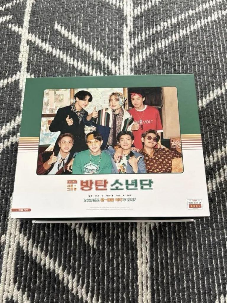 [USED] BTS 2021 SEASON'S GREETINGS