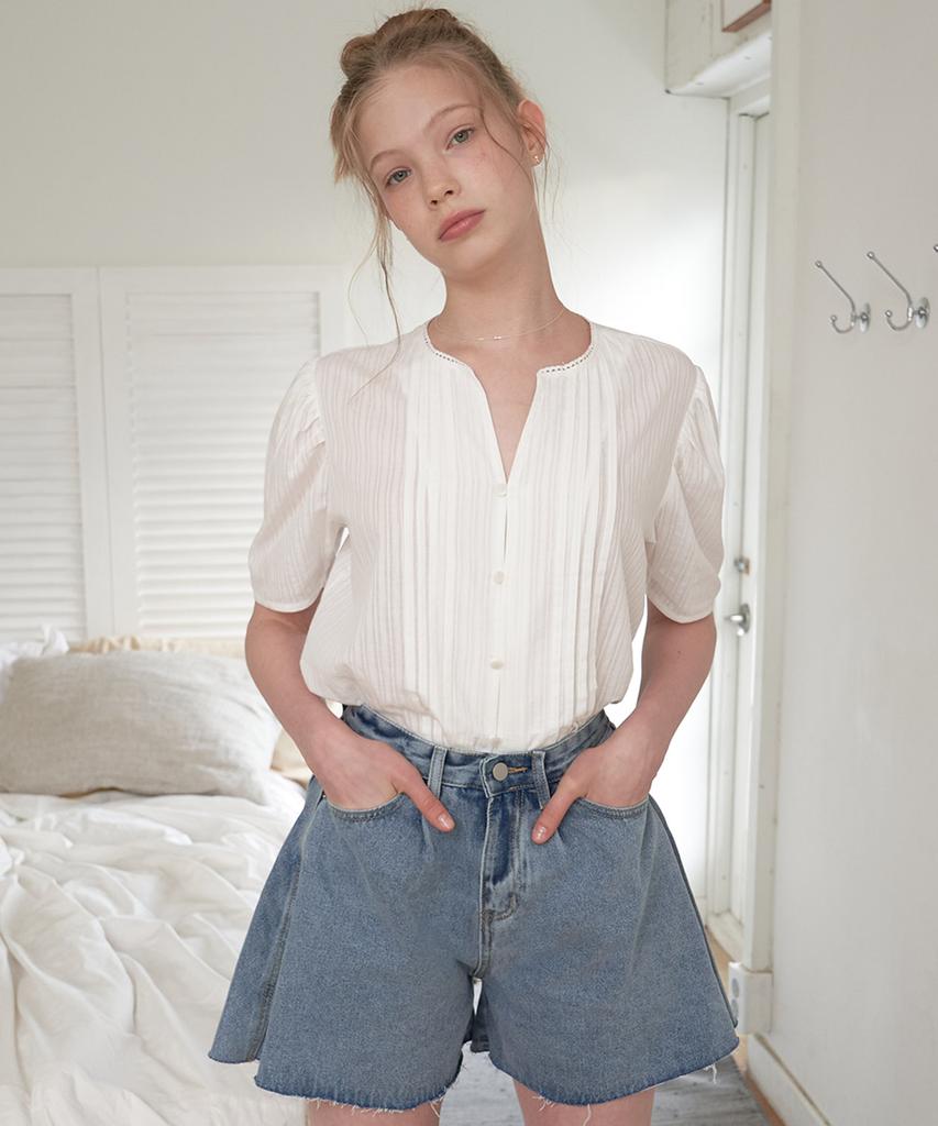 Peullobeu Drape Denim Half Pants_Bl