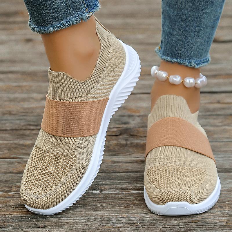 Mote Vår Sommer Casual Strikkede Sneakers Dame Slip On Pustende Mesh Flats Dame Komfortable Sklisikre Tykksålede Løpesko