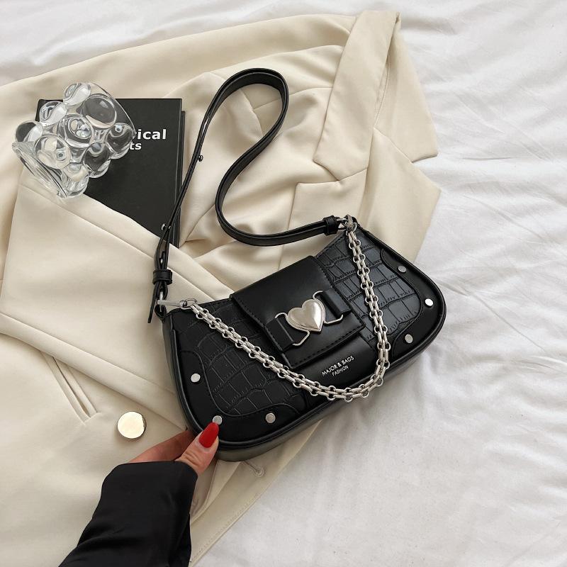 

Niche chain underarm bag women s bag 2 new stone pattern small square bag high-end single shoulder baguette bag чорний