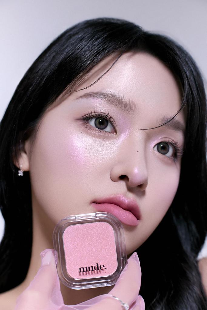 Highlight Face Fill Volumizer Highlighter PO01 Disco Powder Gloss mude.