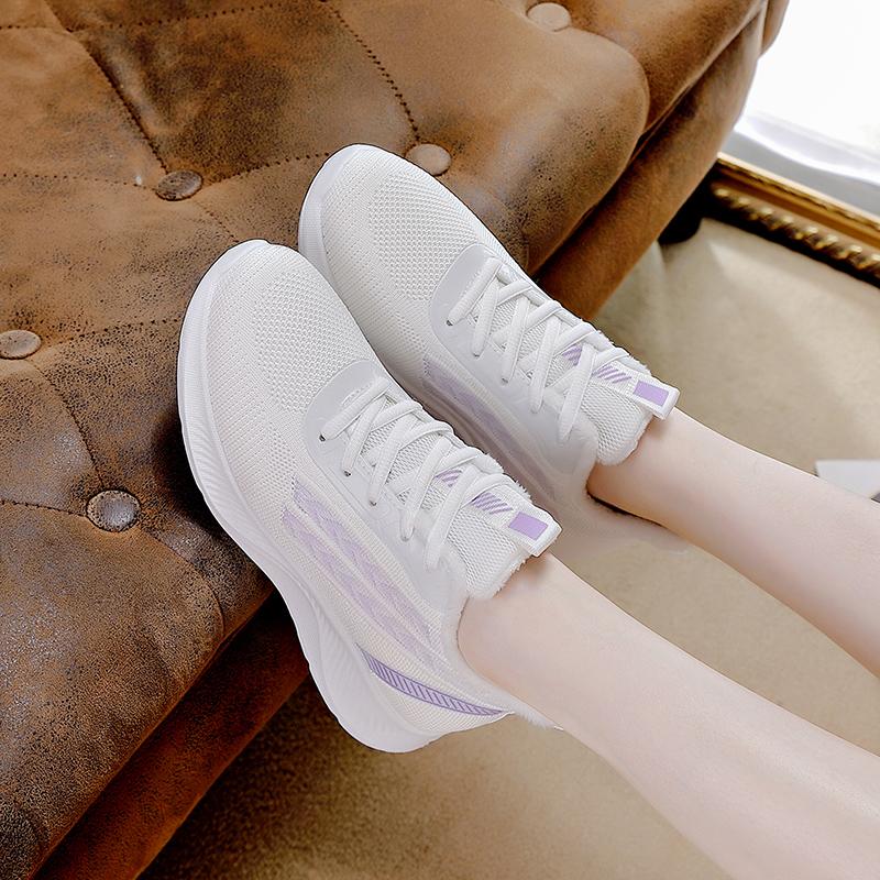 Autumn New Fly-woven Lightweight Casual Sports Shoes Medium and Soft-soled Walking Shoes
