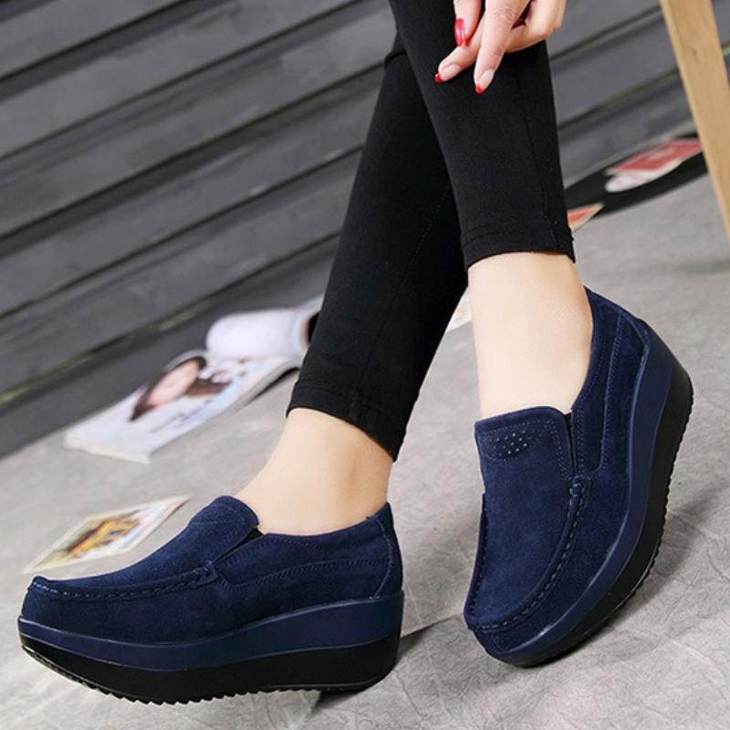 Plüsch Damen Winter Baumwollschuhe Kuhveloursleder Plateauschuhe Warme Walking Loafer Slipper Mutter Schuhe