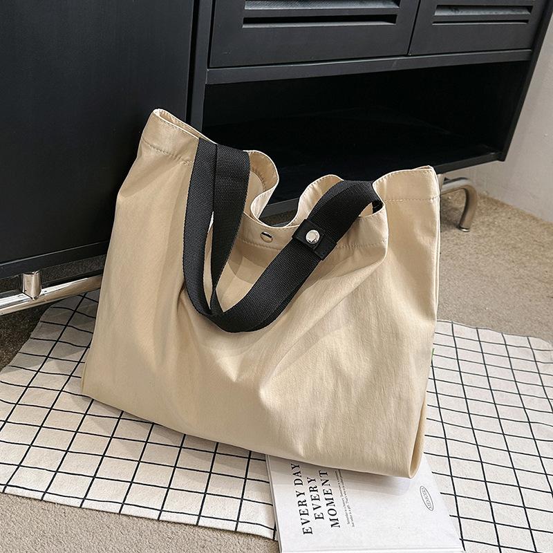 Lazy Wind Canvas Bag Women's 2025 Summer New Casual Versatile Large-capacity Student Commuting Shoulder Handbag