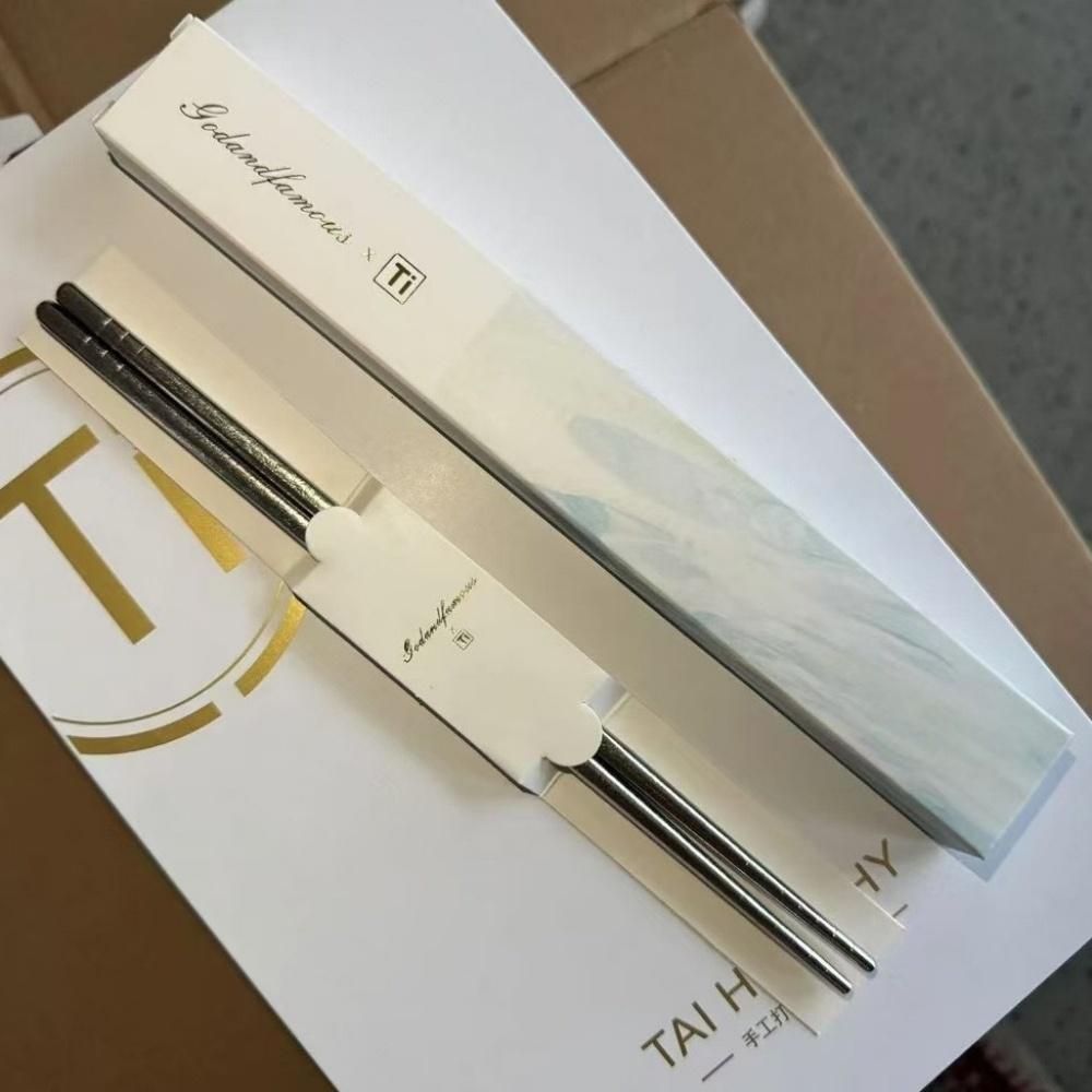 Premium Titanium Eetstokjes Japans Koreaanse Eetstokjes voor Koken Eten 5 Paren Herbruikbaar Vaatwasserbestendig