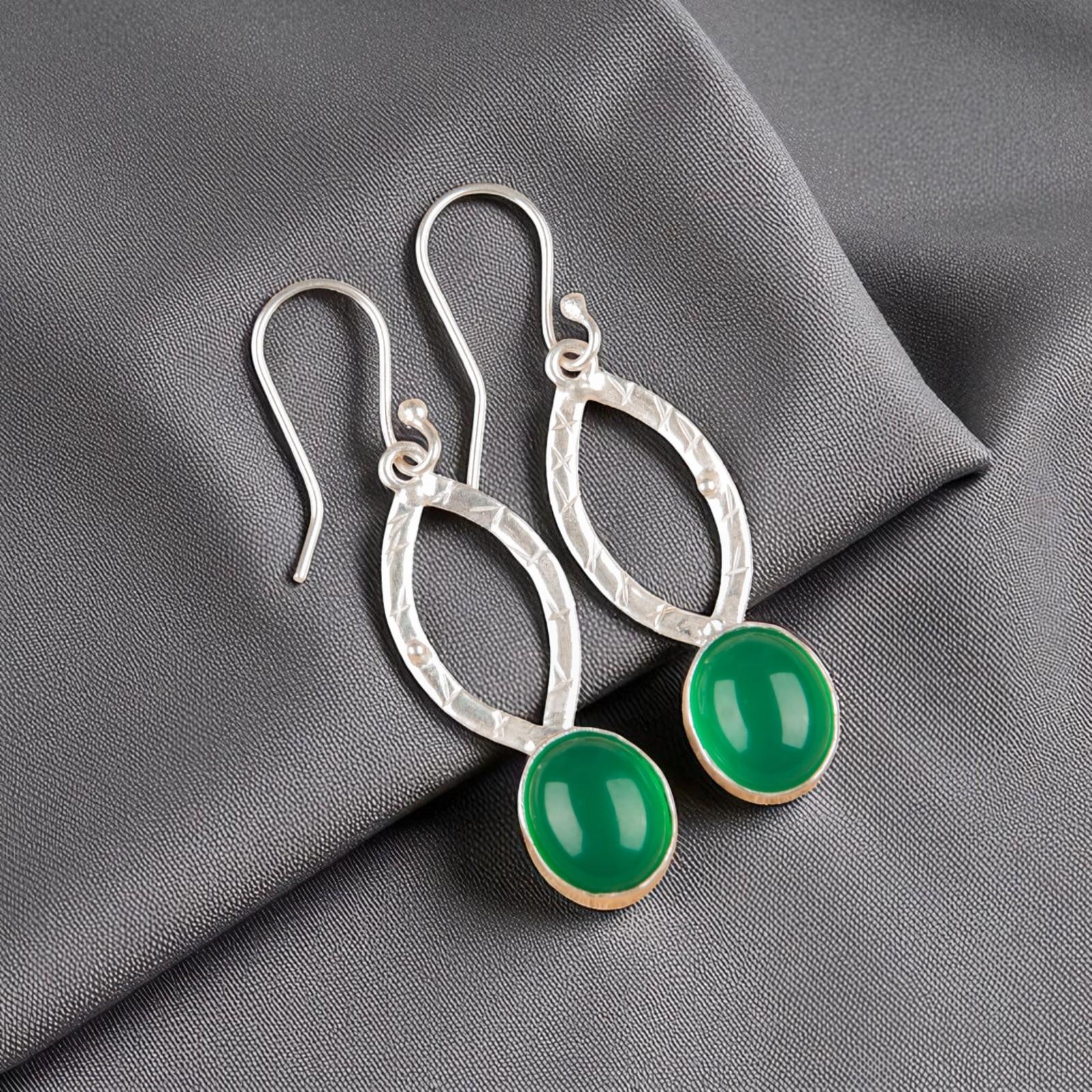 

Natural Green Onyx Cab Gemstone 925 Sterling Silver Handmade Jewelry Earrings 2 EE-87-32