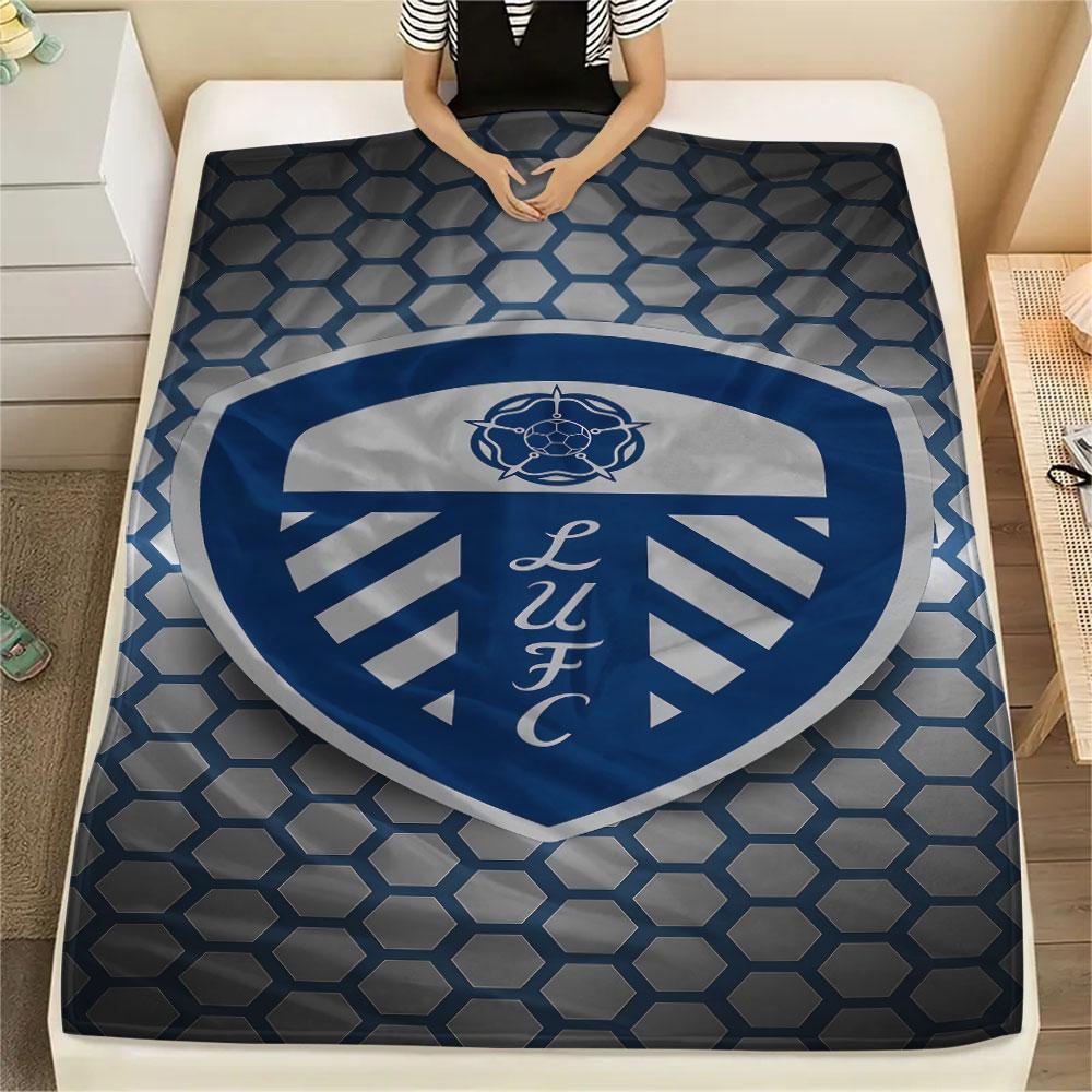 Leeds Blanket, High Quality Comfortable for All Seasons, Home Decor, Warmth and Comfort