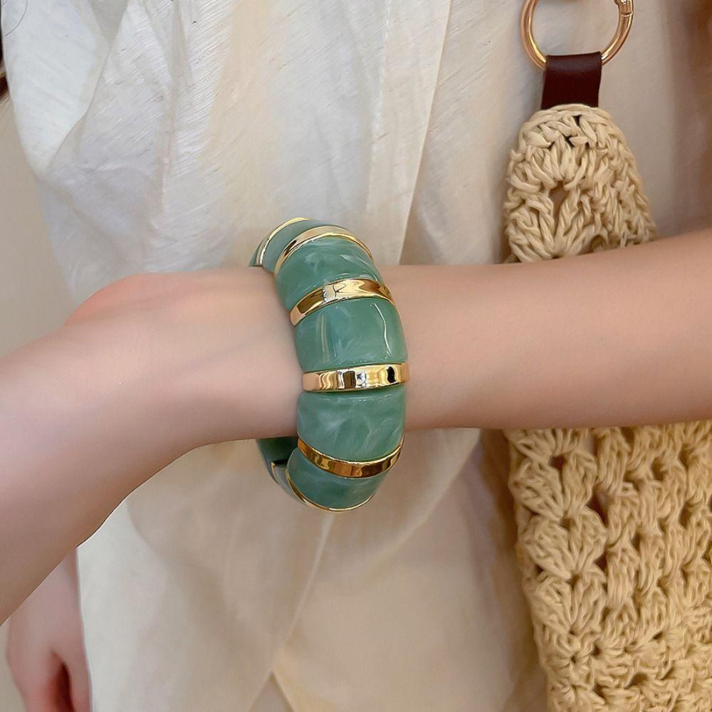 Europe American Style Acrylic Bangle Wide Exaggerated Bracelet Simple Elastic Bracelet Women