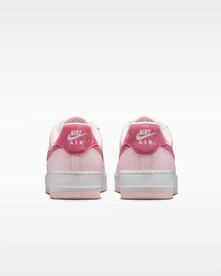 Nike Air Force 1 '07 'Valentine's Day' Women's Shoes IO8755-600