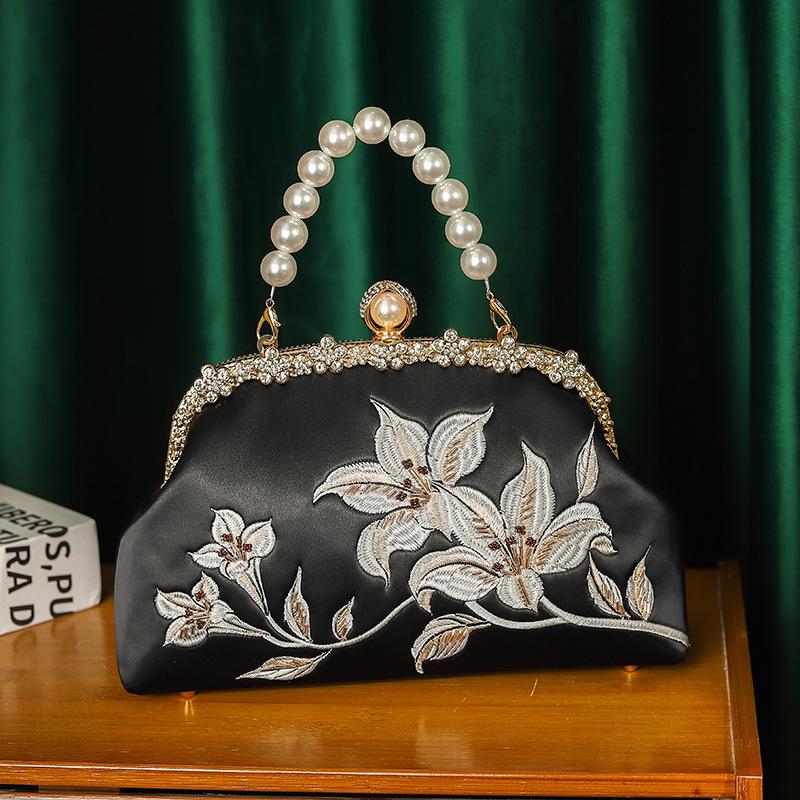 Pearl Chains Chinese Style Handbag Cheongsam Clutch Purse Elegant Kiss Lock Embroidery Shoulder Bags Banquet Crystal Dinner Bags