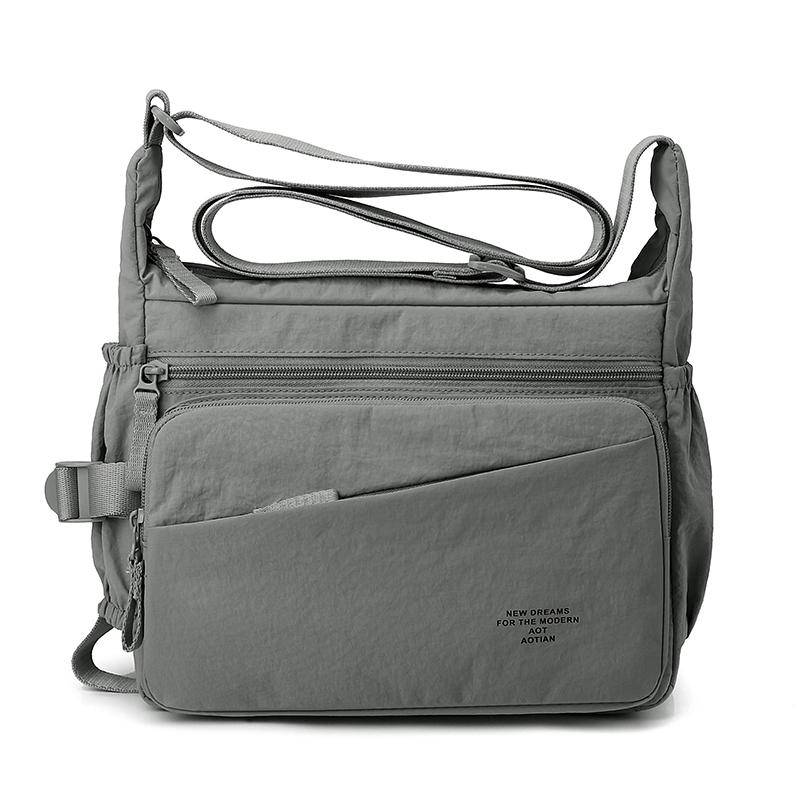 Large Capacity Shoulder Bag Multi-function Outdoor Short-distance Travel Bag