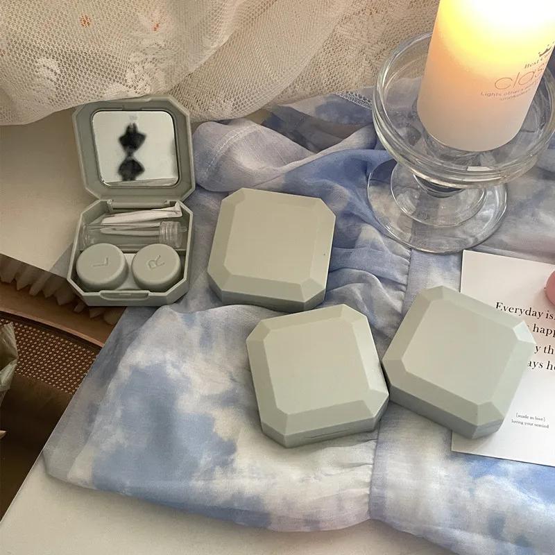 Bonbonfarbene Kontaktlinsenbox, einfarbig, tragbarer Kontaktlinsenbehälter mit Pinzetten-Saugstab-Set für Reiseset-Halter