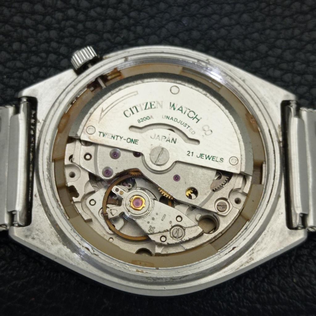 JAPAN VINTAGE CITIZEN AUTOMATIC 8200 MENS ARABIC GREEN DIAL WATCH a702763-1 R210-a702763