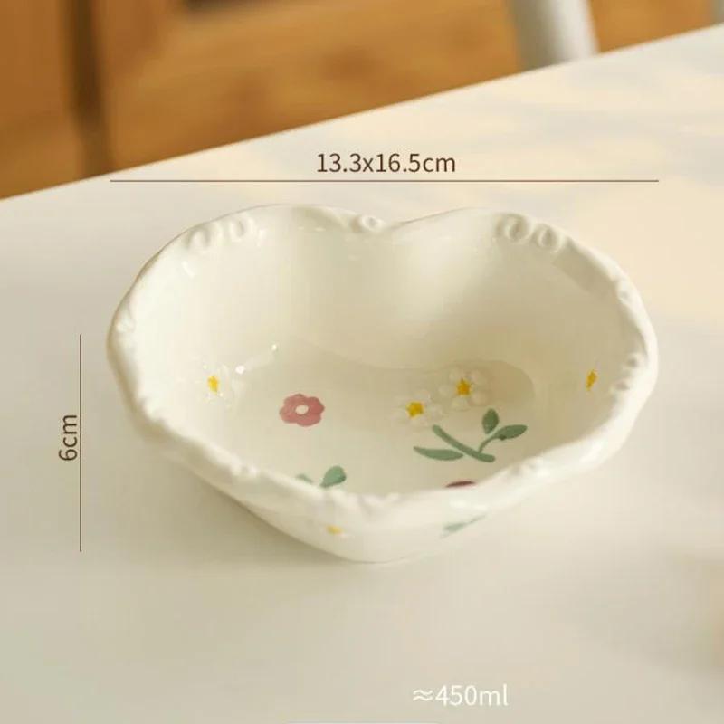 Light Luxury Relief Ceramic Plate Sweet Lovely Dessert Salad Plate Delicious Dishes Dining Plates Exquisite Tableware Rice Bowls