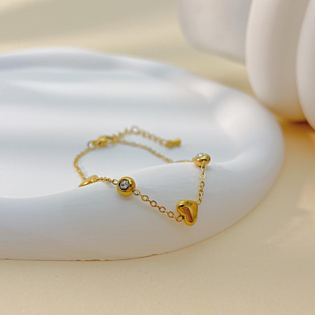 Simple And Versatile Titanium Steel Peach Heart Jewelry Fashion Niche Light Luxury Stainless Steel Love Bracelet Women