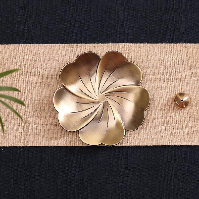 Alloy Sakura Incense Stick Burners Cherry Blossom Stick Holder Mini Retro Incense Plate Office Desktop Ornament Home Decoration