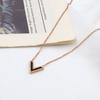 French Romantic Valentine'S Day Gift Girl Girlfriend Fashion Jewelry Acrylic V Letter Pendant Rose Gold Necklace