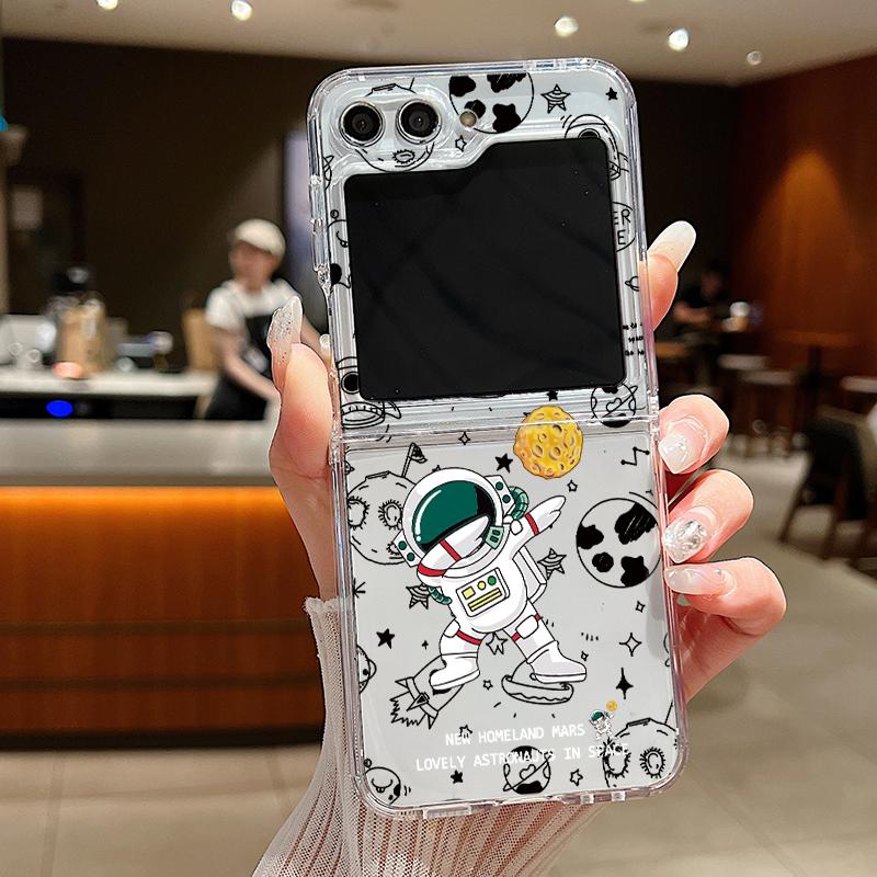 Cartoon Astronaut Pattern Phone Case For Samsung Galaxy Z Flip 6 5 4 3 5G Flip6 Flip5 Flip4 Metal Buckle Folding Silicone Cover