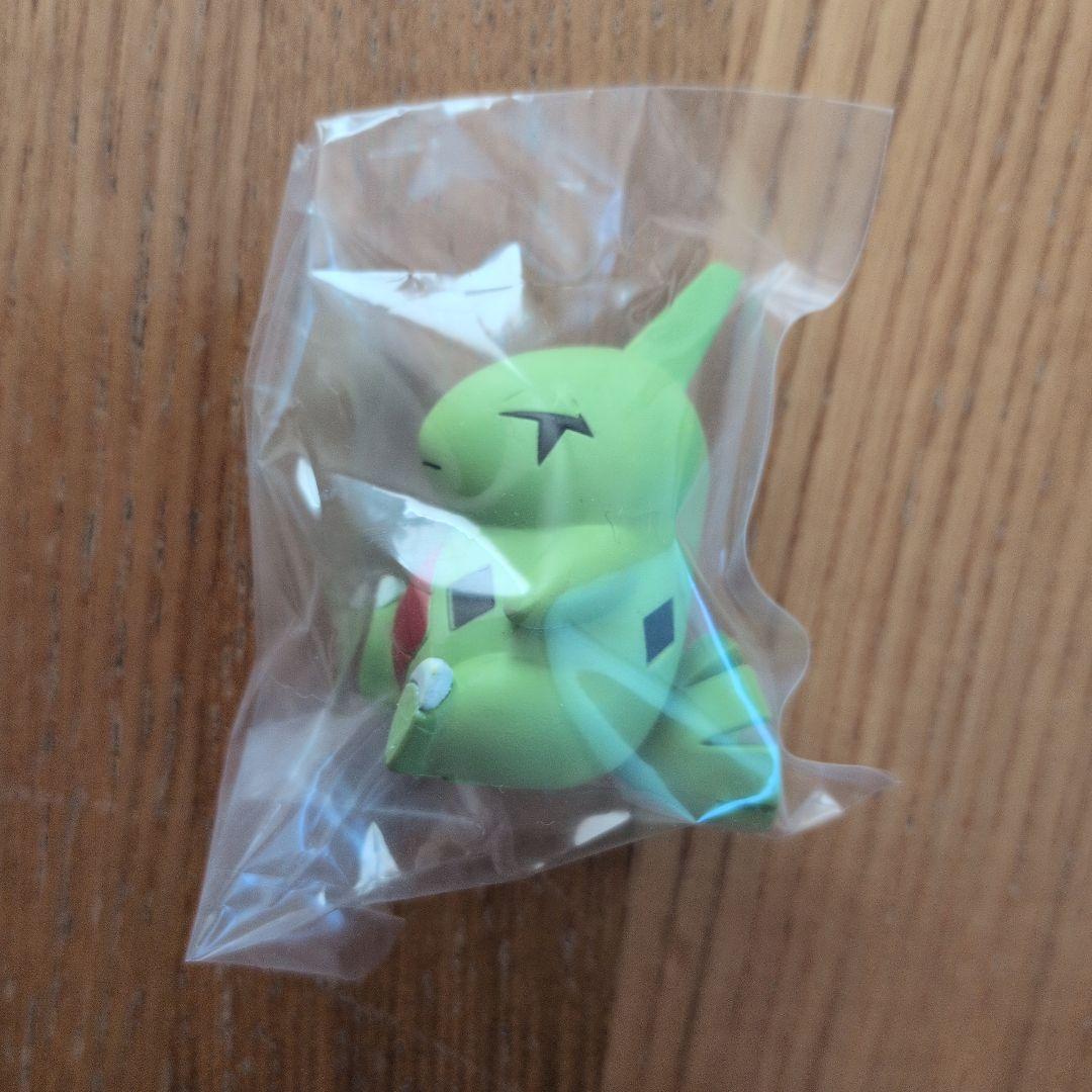 Pocket Monsters Shoulder Slump Fig. Yorgiras