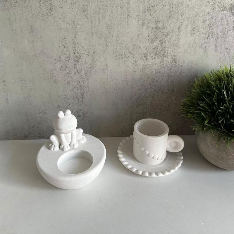 3D Candlestick Silicone Mold Frog Shaped Candle Stand Molds Candle Cup and Plate Mould Stylish Home Decorations Moulds