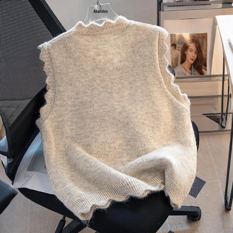 Women's Wool Blend Lace Collar Vest