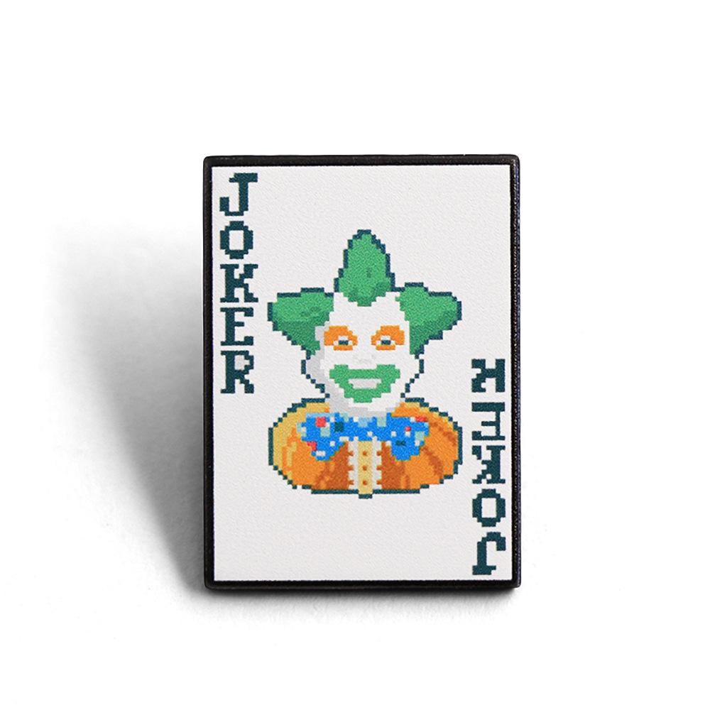 Legendary Clown Brooch Lapel Pin - Creative Player Collection Accessory белый
