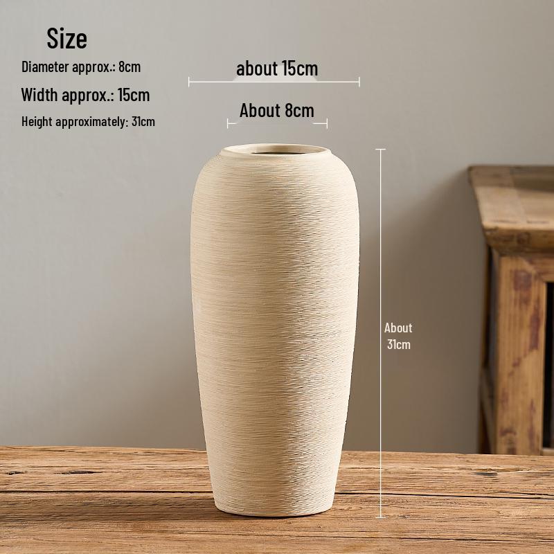 Винтажная керамическая ваза в стиле ваби-саби: Антикварная грубая керамика для цветочных композиций в гостиной