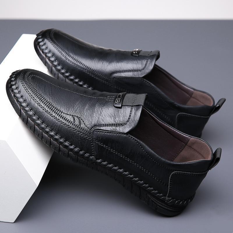 Men's Leather Shoes New Round Head Soft Sole Casual Doudou Shoes Trend One-pedal Driving Shoes Overfoot Men's Leather Shoes