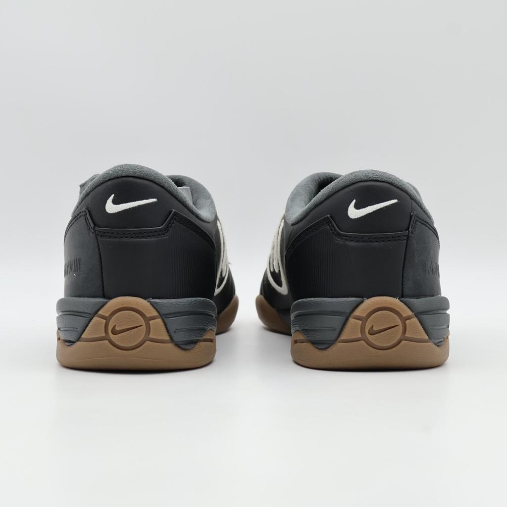 IH2314-002 Nike Total 90 III SP Black Gum (Women's)