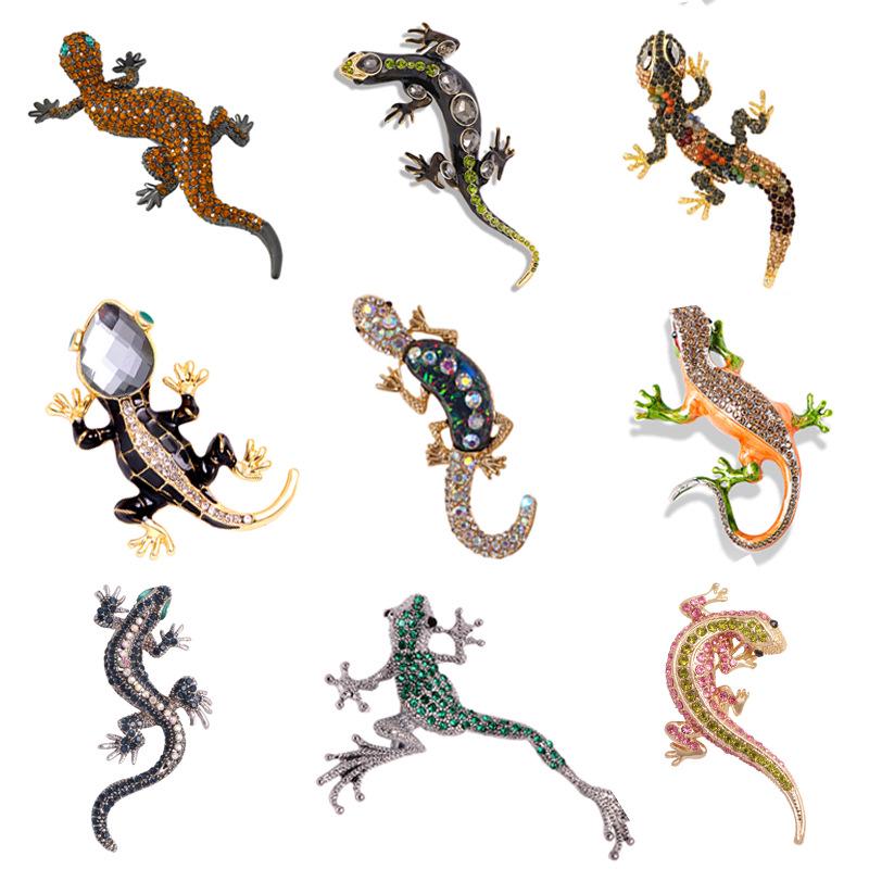 Elegant Crystal Lizard Brooch: Versatile Rhinestone Gecko Pin for Women's Fashion