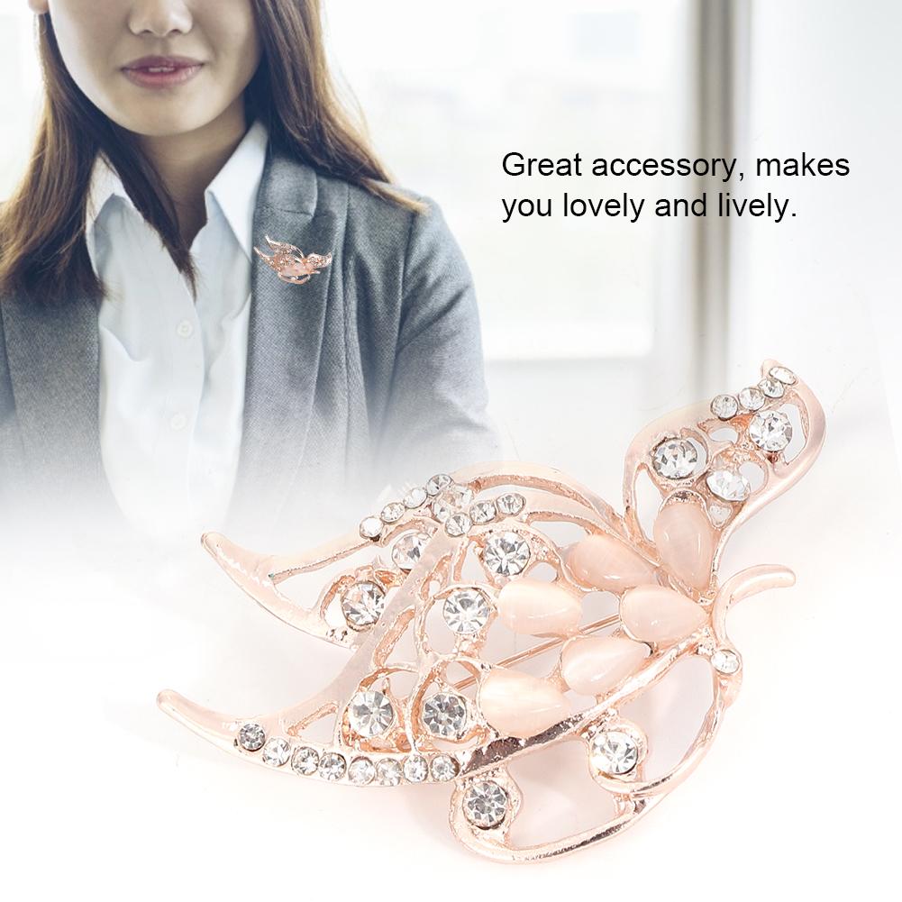 Fashion Women Rhinestone Butteryfly Shape Brooch Collar Pin Clothes Accessory Jewelry Gift